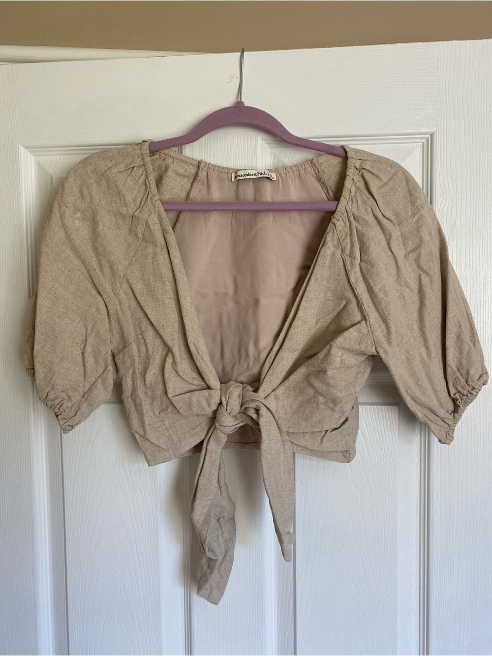Abercrombie & Fitch Neutral Tie-Front Puff Sleeve Blouse